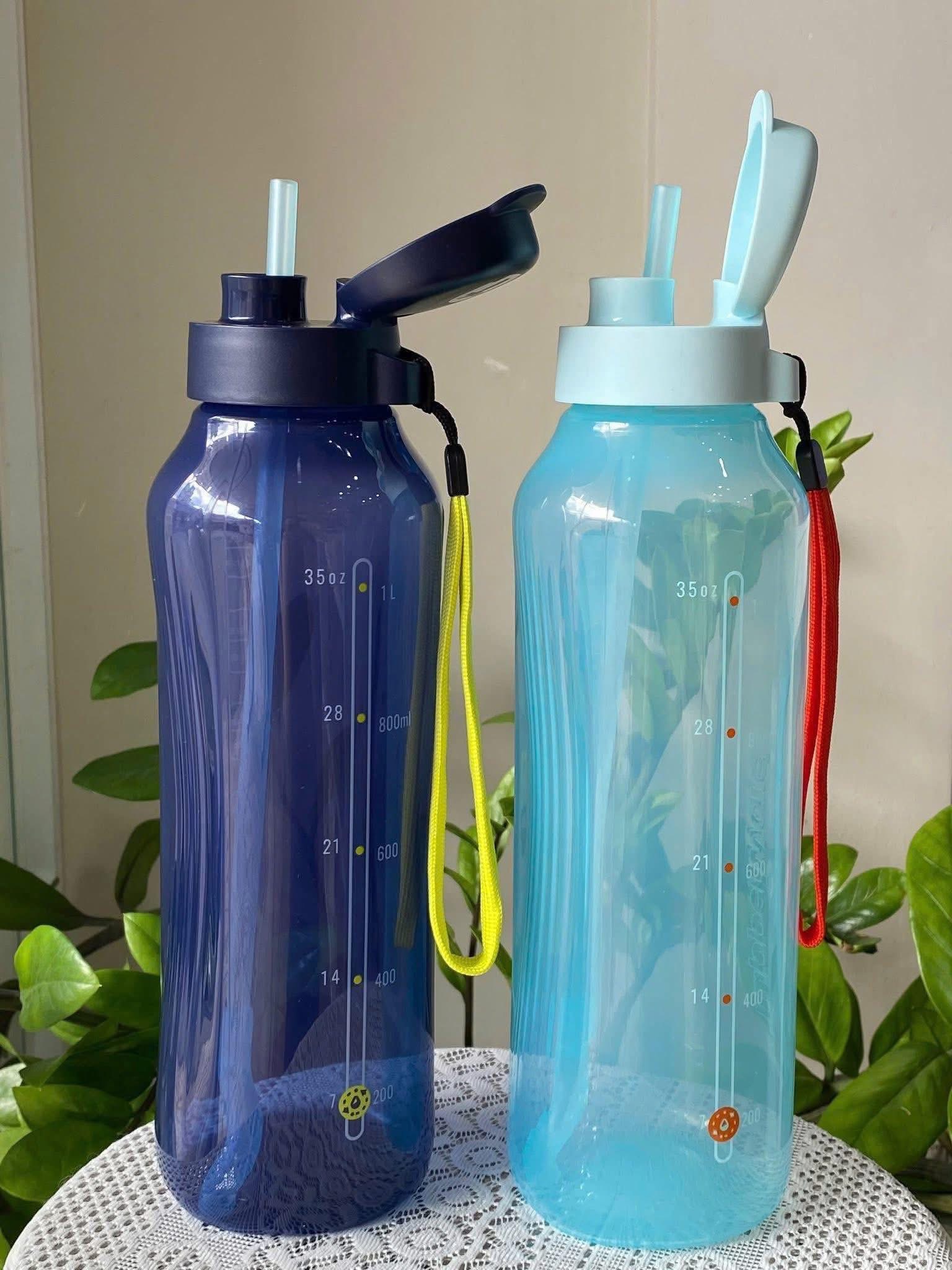 1.2 liter flipcap  bottles with straw set of 2
