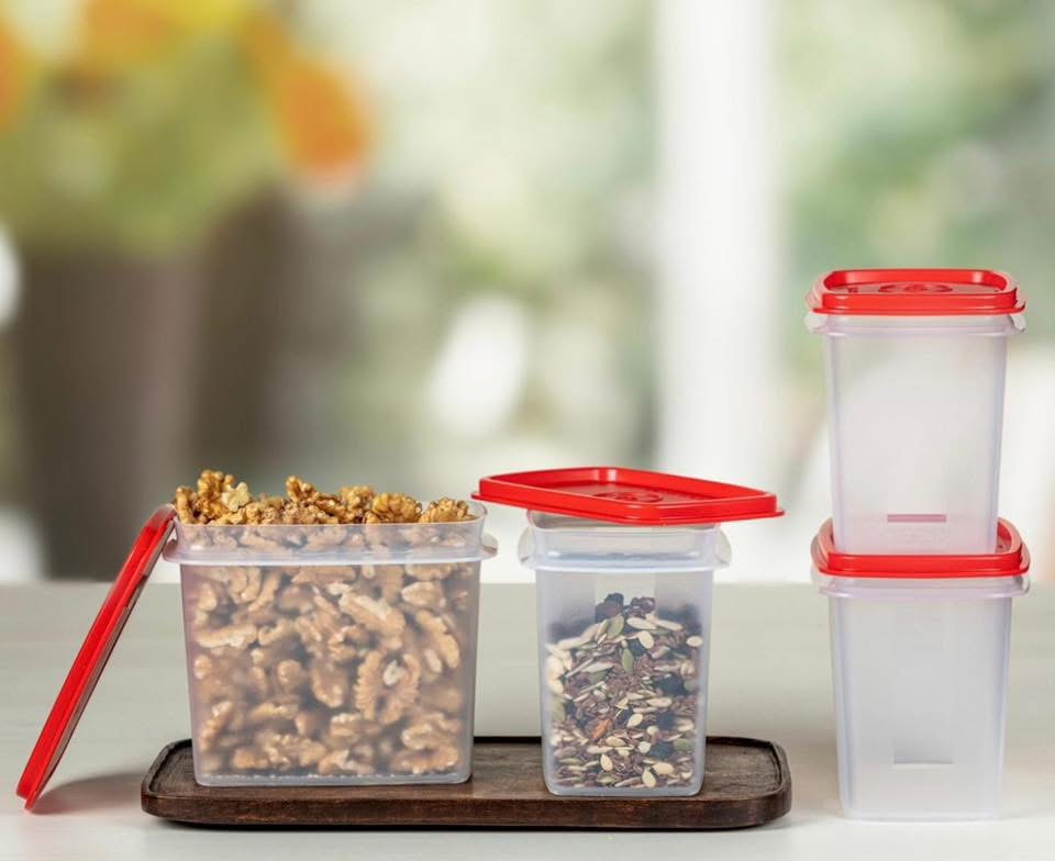 Tupperware 800ml airtight box set of 4