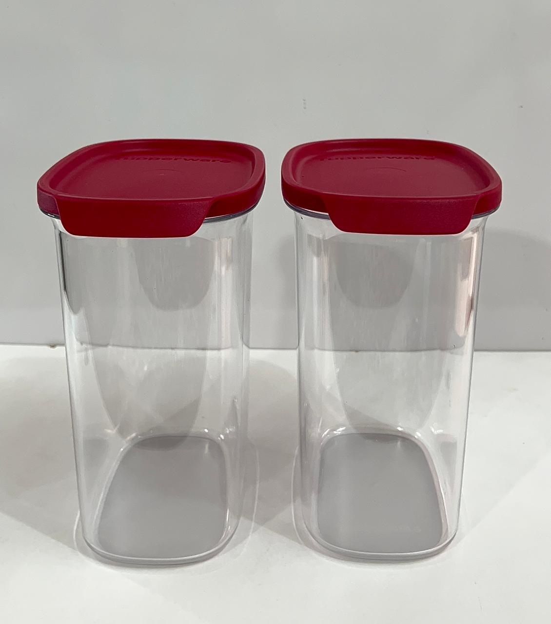 Tupperware Ultra clear 2..2Liter set of 2